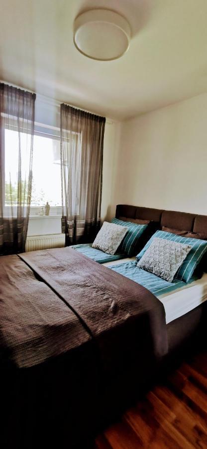 Apartman Varenica Apartamento Doboj Exterior foto