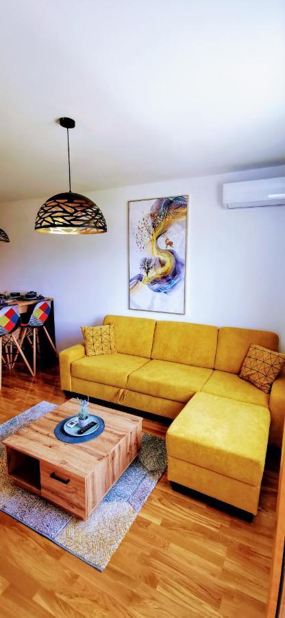 Apartman Varenica Apartamento Doboj Exterior foto